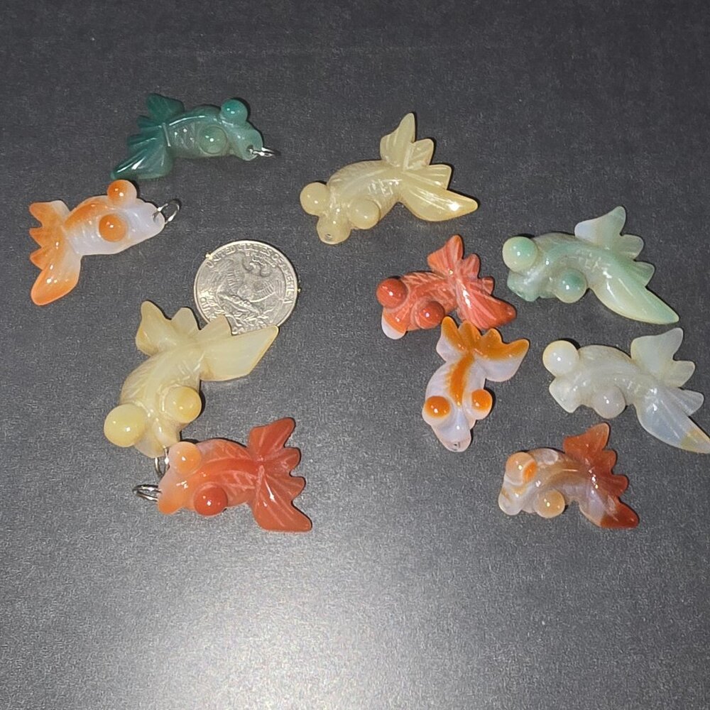Crystal Agate Fancy Goldfish Pendant Silver Necklace Bubble Eyes Moor